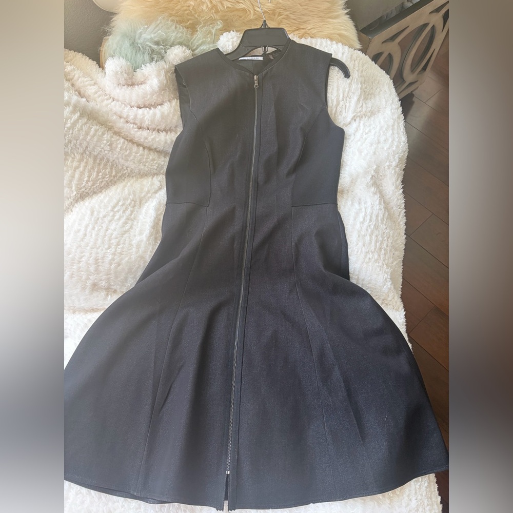 T Tahari Black Zip-Front Midi Dress